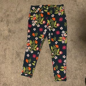 3/$10 Floral Capri/Ankle Pants